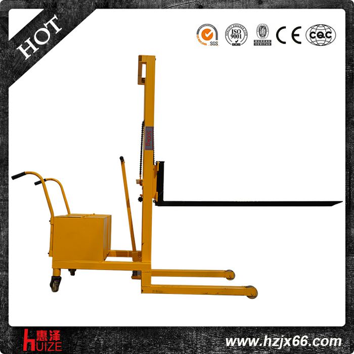 手動(dòng)配重堆高車 (3) 手動(dòng)配重堆高車 (3)